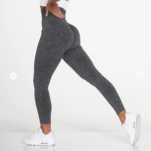 Black Speckled Scrunch Seamless Leggings NVGTN